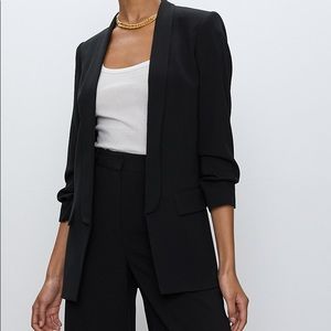 Aritzia Serif Blazer